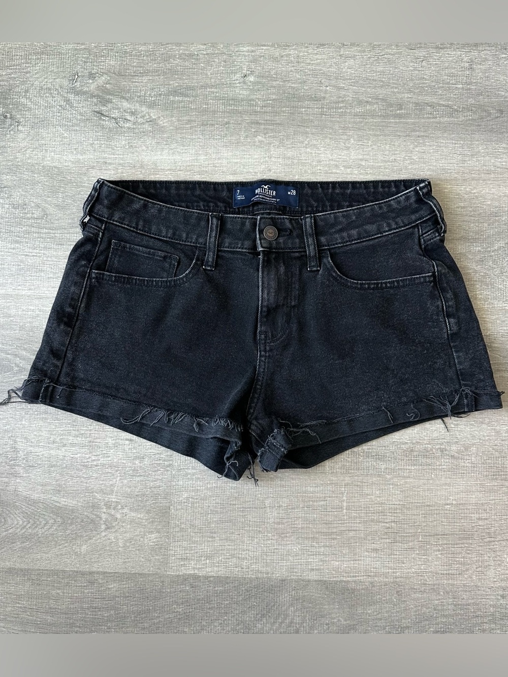 Hollister Low Rise Boyfriend Black Denim Short